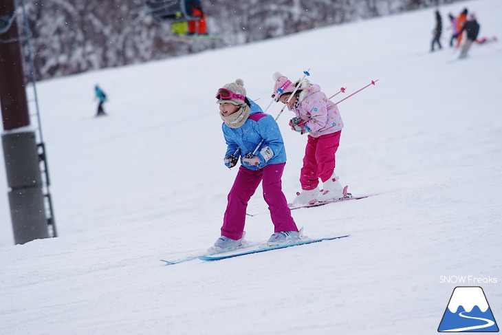 新十津川町そっち岳スキー場 雪山で子供たちが大はしゃぎ!!